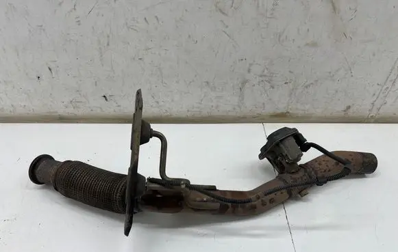 Volkswagen PASSAT B8 Muffler/silencer
