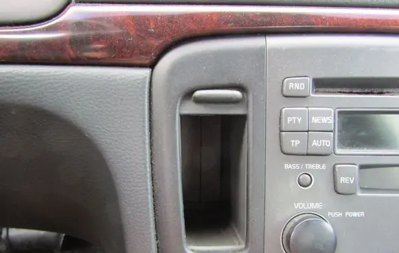 Volvo S80 Glove box 