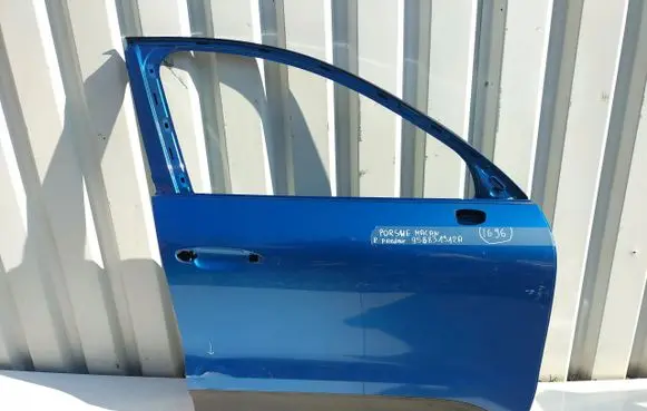 Porsche Macan (95B) Front door 95B831312A