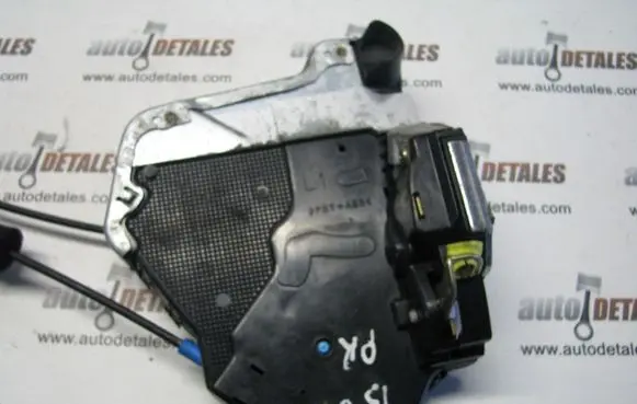 Lexus IS 220D-250-350 Front door lock