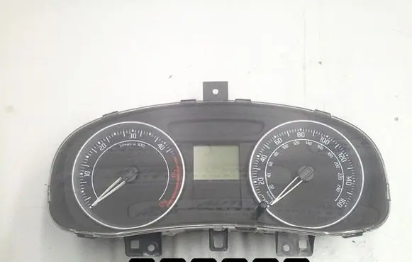 Skoda Roomster (5J) Speedometer (instrument cluster) V2823466