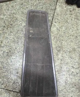 BMW 3 E30 Parcel shelf speaker trim grill 1947412 E305147