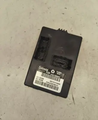 Dodge Durango Tailgate/trunk control unit/module 68140669AF