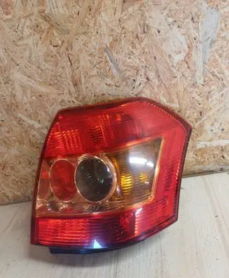 Toyota Corolla E120 E130 Rear/tail lights 02100