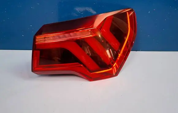 Audi Q3 F3 Rear/tail lights 83A945092 646502