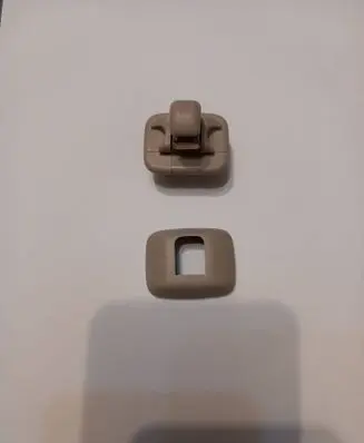Sun visor clip/hook/bracket