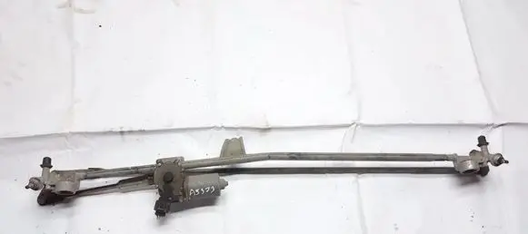 Opel Zafira B Front wiper linkage and motor