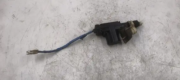 Audi 80 90 B3 Central locking vacuum pump