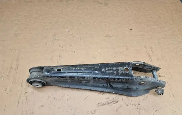 BMW X4 F26 Rear upper control arm/wishbone 6795812
