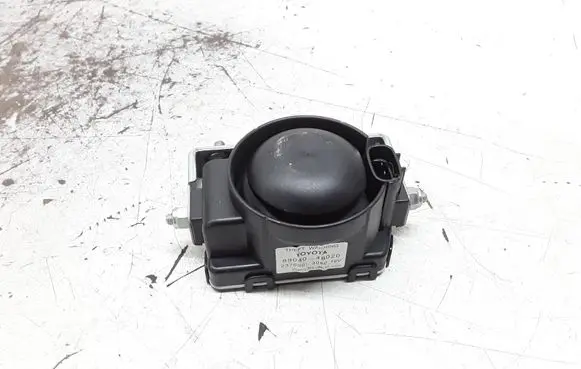 Toyota RAV 4 (XA30) Alarm system siren 8904048020