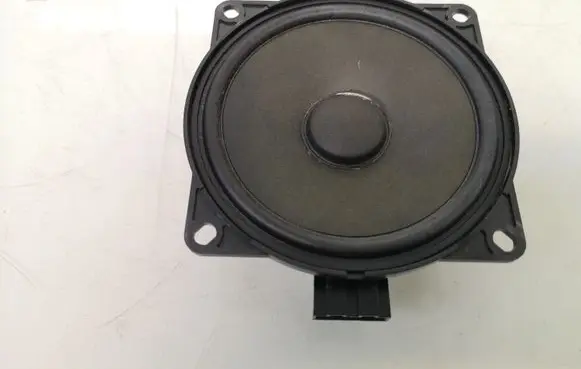 Volkswagen Golf V Front door speaker 1K0035411