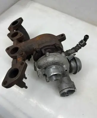 Volkswagen Touran I Turbo GT1749VA 03G253019A 7249306