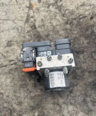 Toyota Yaris ABS Pump 445100D031 06210207464 895410D040