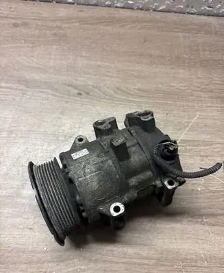 Mercedes-Benz C W204 Air conditioning (A/C) compressor (pump) 6SEU16C 06H00527 4472601292