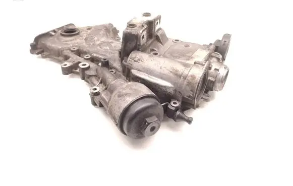 Volkswagen Touran I Timing chain cover 03C109211G