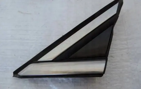 Ford Mondeo MK V Front arch trim DS73F16003