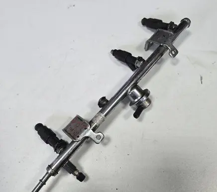 Ford Mondeo Mk III Fuel main line pipe 1s7g9d280bb