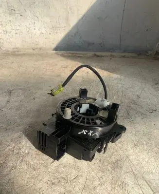 Nissan Juke I F15 Airbag slip ring squib (SRS ring)