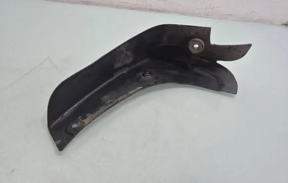 Nissan Qashqai+2 Front mudguard 63850BR01A