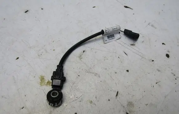 Renault Captur II Detonation knock sensor P240A50521R
