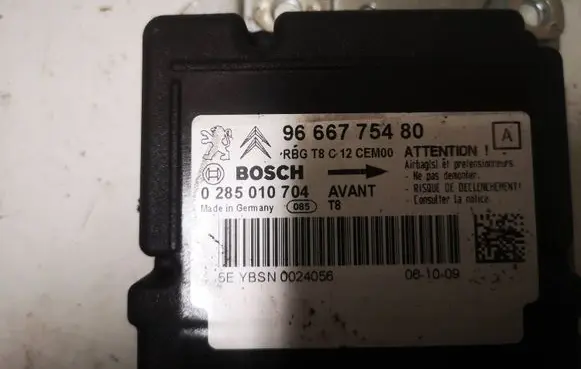 Peugeot 3008 I Airbag control unit/module 0285010704