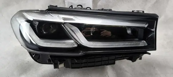 BMW 5 G30 G31 G38 Headlight/headlamp 9479262