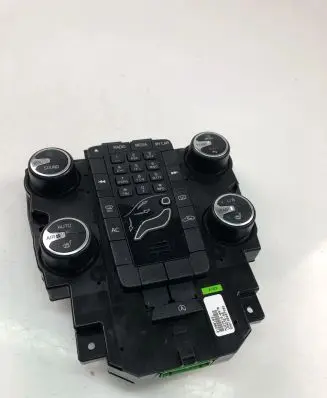 Volvo V40 Climate control unit 31288103