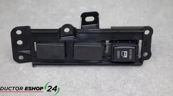 Nissan Note (E12) Central locking switch button 969RF3VV0A