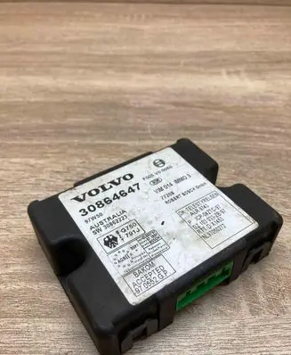 Volvo S40, V40 Immobilizer control unit/module 30864647 F005V00060 USED