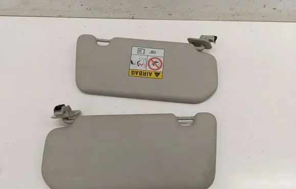 Nissan Qashqai J12 Sun visor