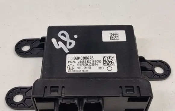 Ram 1500 Parking PDC control unit/module 068403887AB
