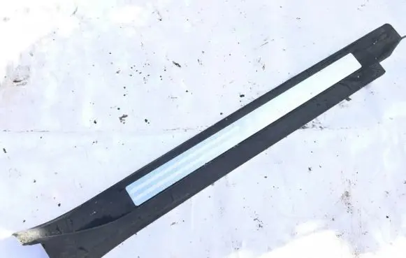 Audi TT Mk1 Sill 8n8853492