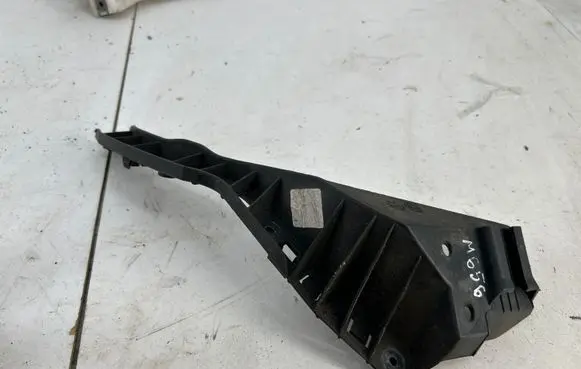 Citroen Jumper Front bumper mounting bracket 1374289080