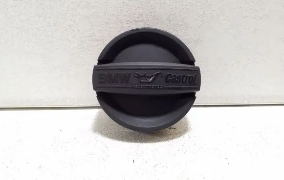 BMW X5 F15 Oil filler cap 8507153