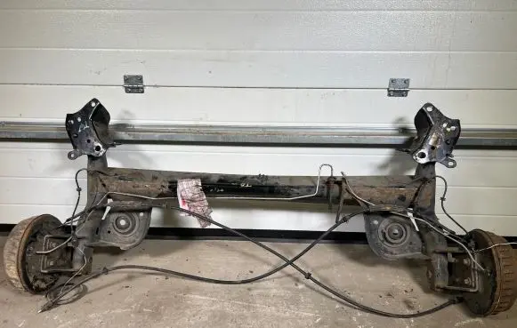 Renault Zoe Rear axle beam 
