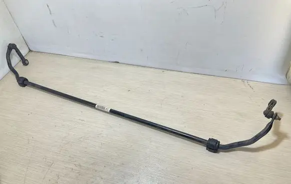 BMW 1 F40 Rear anti-roll bar/sway bar 6853923
