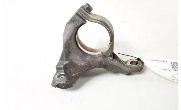 Renault Kadjar Driveshaft support bearing bracket 397746629R