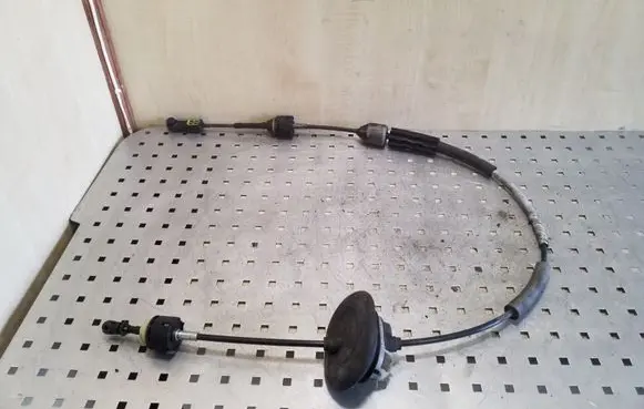 Peugeot 3008 I Gear shift cable linkage