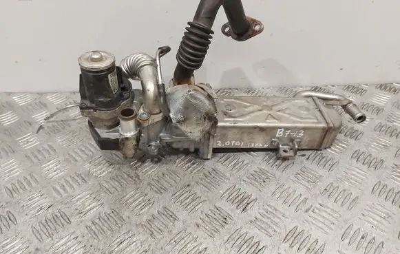 Volkswagen PASSAT B7 EGR valve cooler 03L131512CF 0280751016