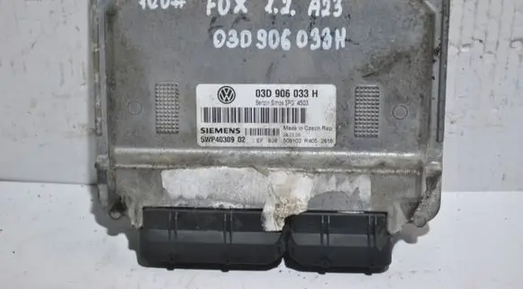 Volkswagen Fox Engine control unit/module 03D906033H
