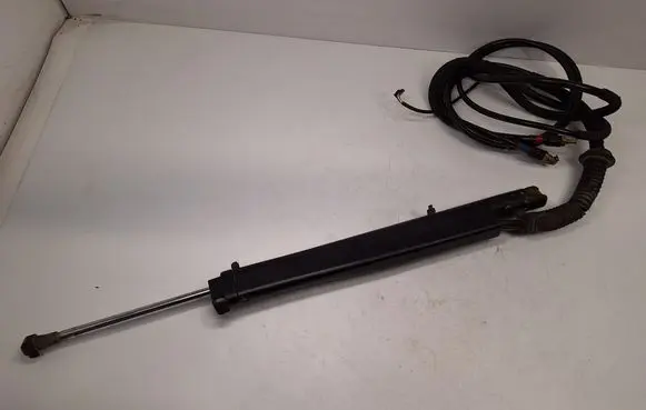 BMW 5 E60 E61 Soft lock spindle drive 51247163662