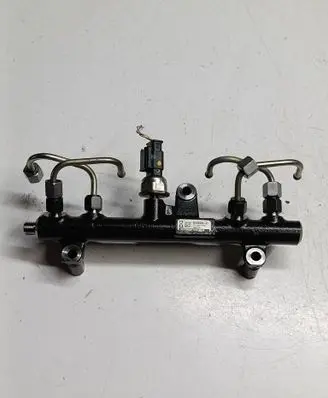 Citroen DS5 Fuel main line pipe 9681909680 9663305480 28497Z01