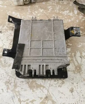 Seat Alhambra (Mk1) Engine control unit/module
