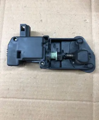 Volvo V50 Central locking motor 30716226 754662