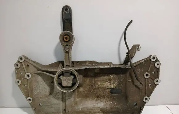 Volkswagen Touran I Front subframe 1K0199369G 15092003