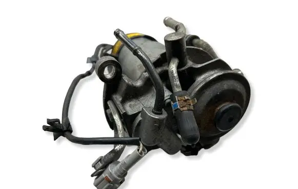 Toyota Verso Fuel filter 233000R100 306760 12L180
