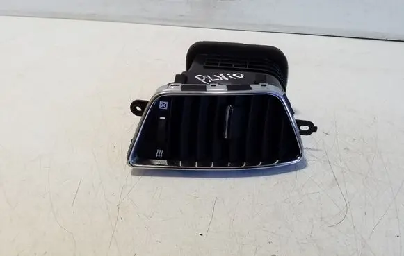 Chevrolet Captiva Dash center air vent grill 96962073