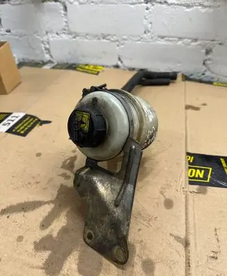 Alfa Romeo 166 Power steering fluid tank/reservoir