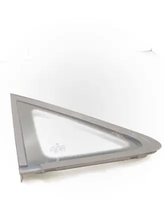 Volkswagen Caddy Front triangle window/glass 
