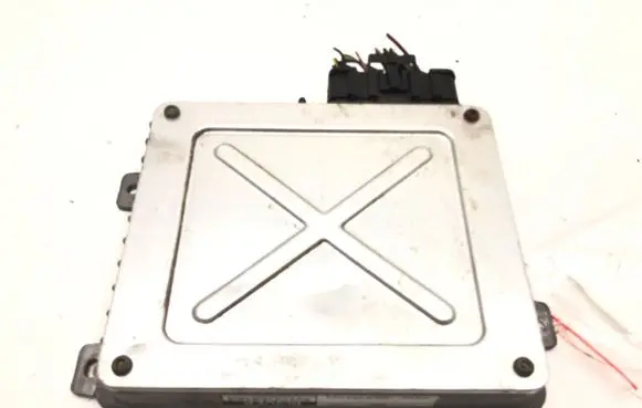 Land Rover Freelander Engine control unit/module ECU MKC104393